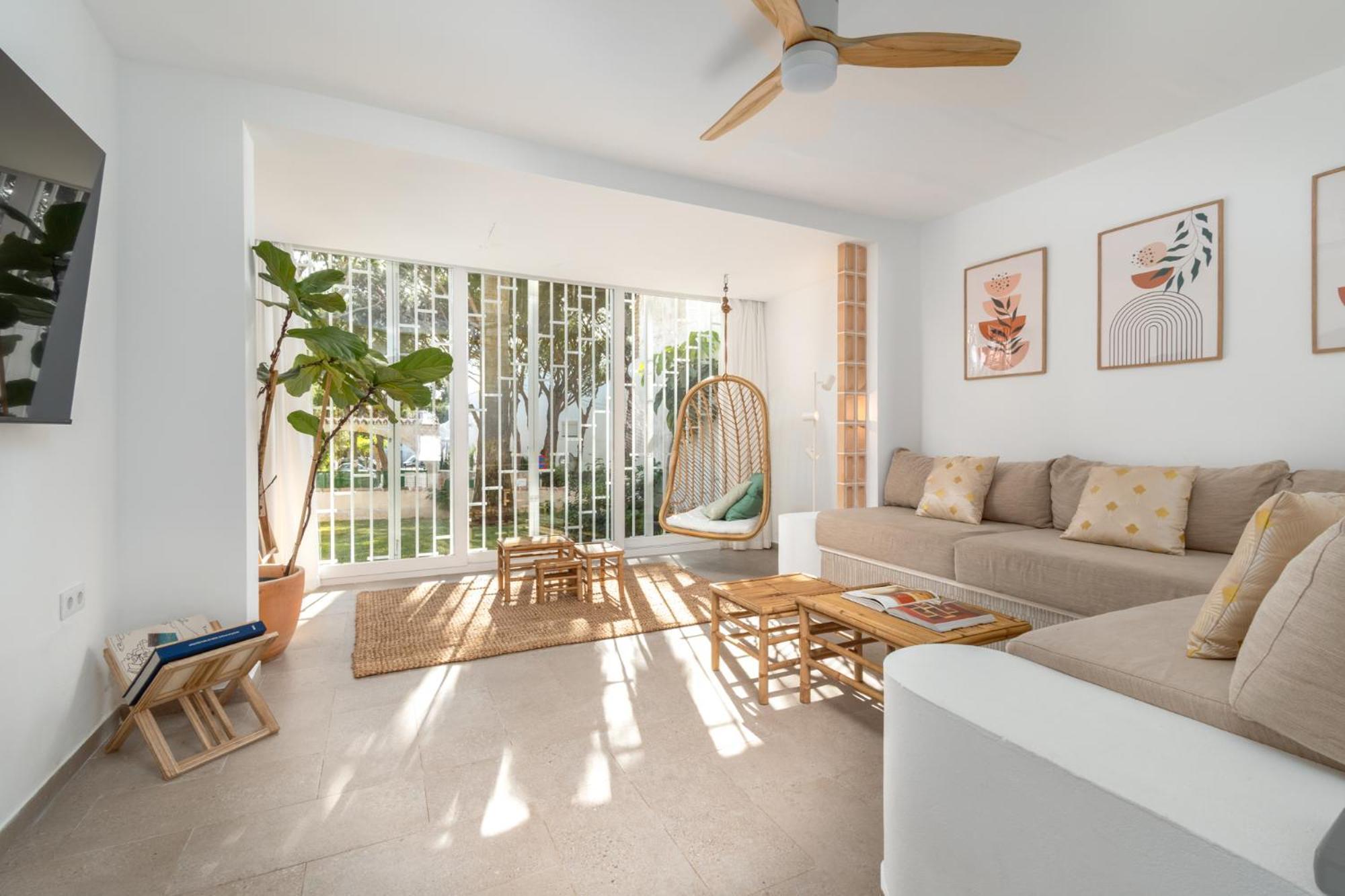 Blanco High-end Mediterranean Design By The Sea ~ Ferienhaus *